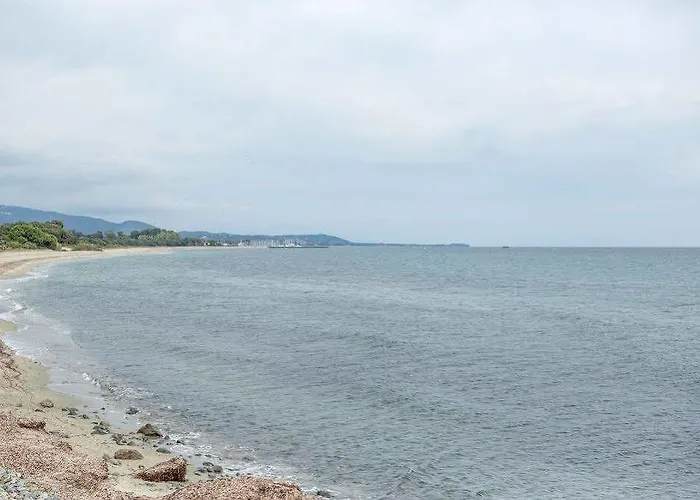 A Nuciola By Resid&co *